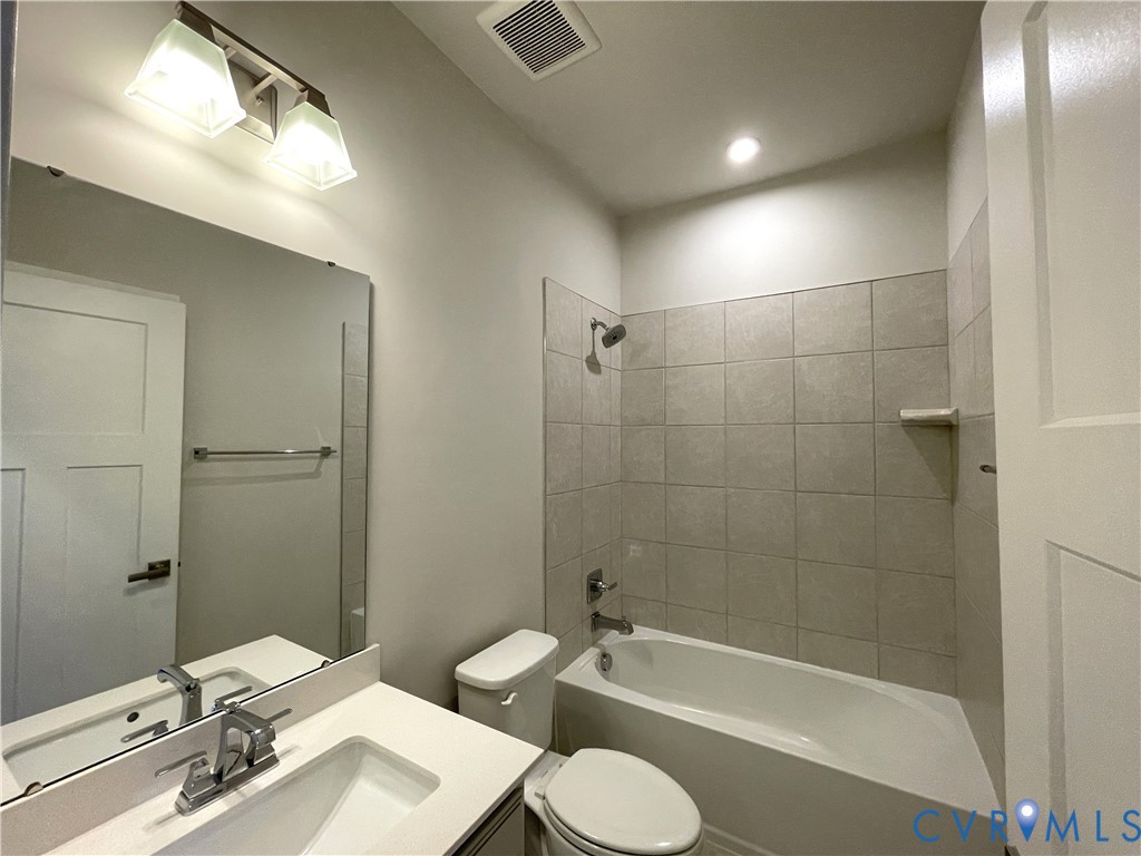 3rd Level Hall Bathroom