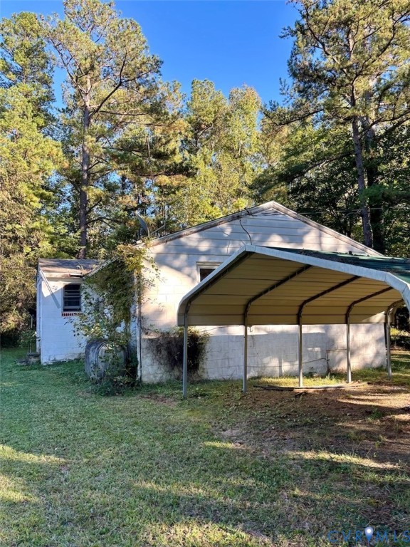 4647 Poorhouse Road, Victoria, VA 23974