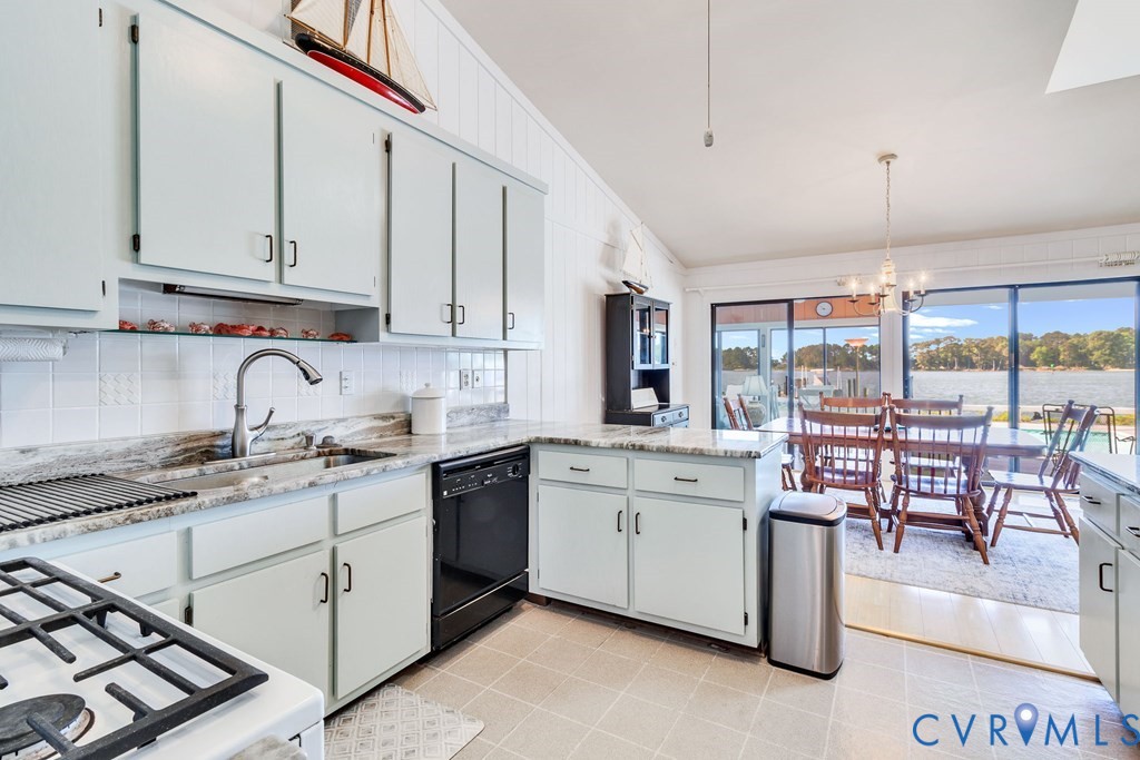 325 Deep Water Drive, Waterfront, White Stone, VA 22578