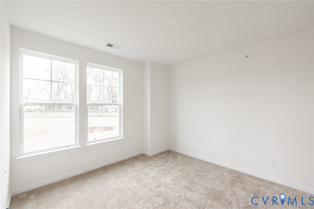 5400 Raysdale Road, #202, The Pointe At Twin Hickory, Glen Allen, VA 23059