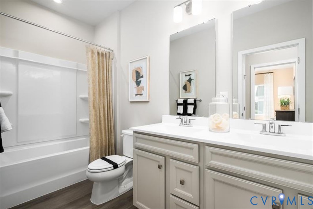 2647 Calgary Drive, Chester, VA 23831
