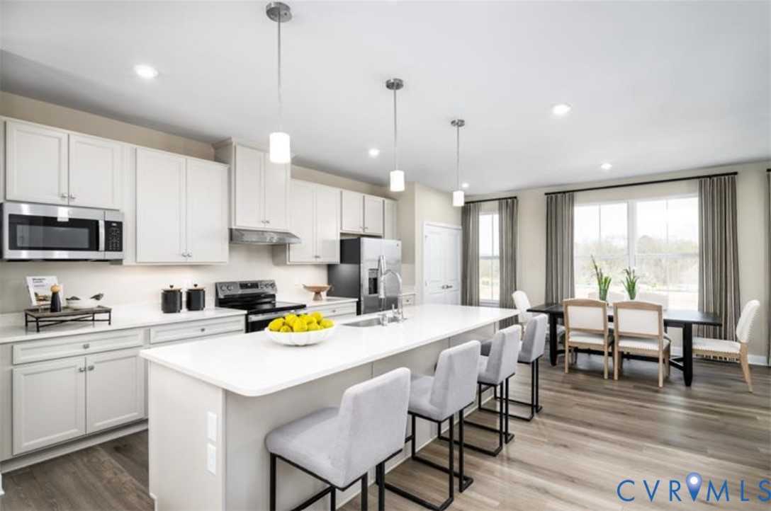 2647 Calgary Drive, Chester, VA 23831