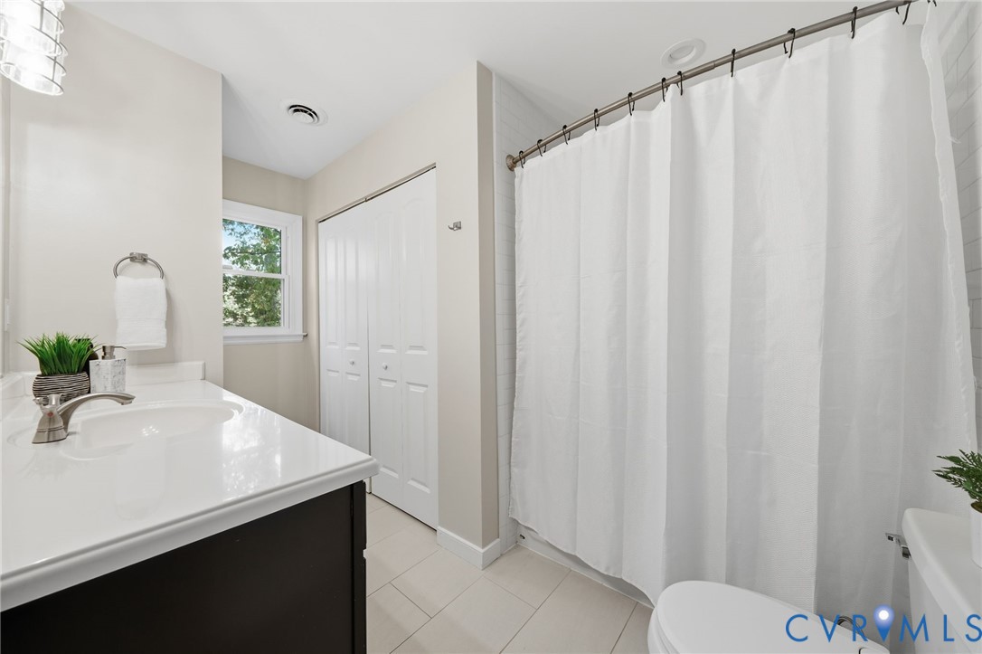 1300 Logan Trace Ct., Midlothian, VA 23114