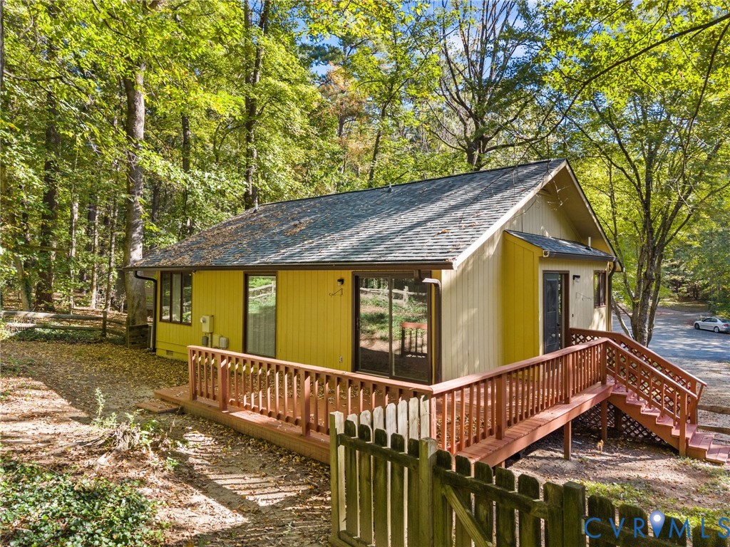 3100 Spreading Oak Road, Brandermill, Midlothian, VA 23112
