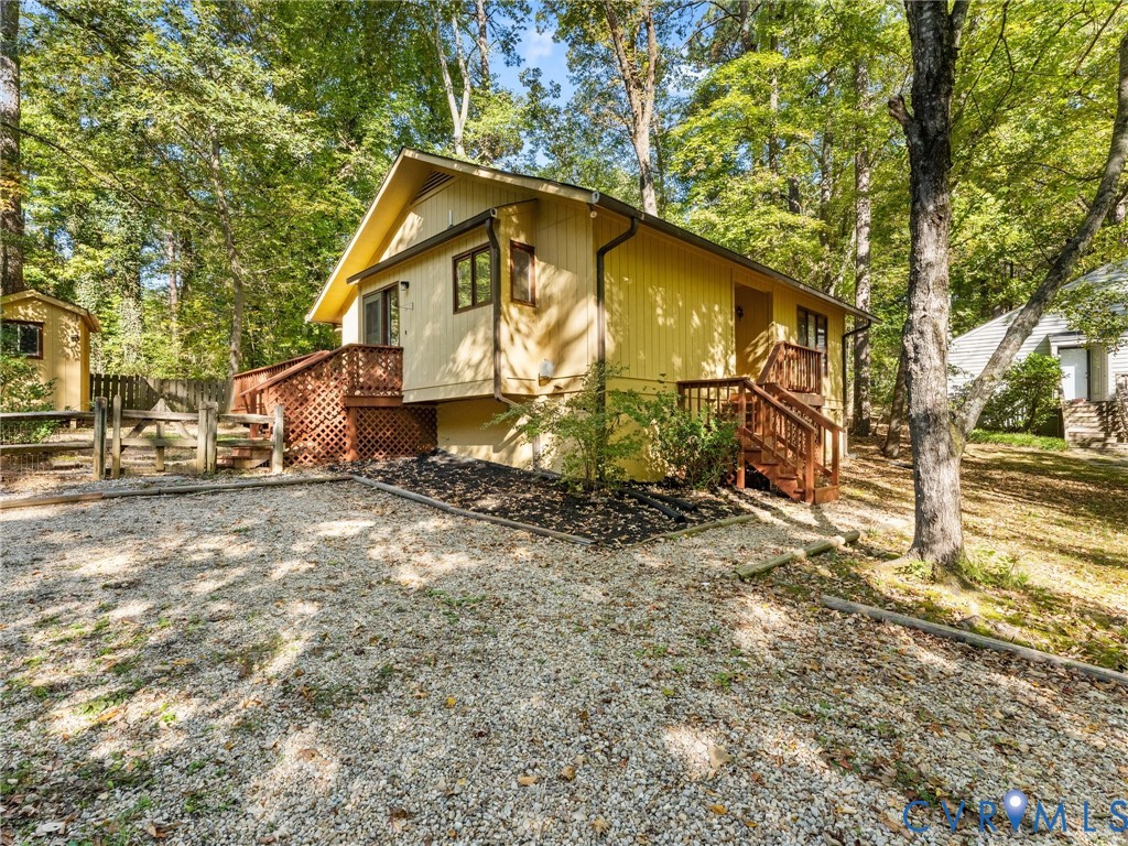 3100 Spreading Oak Road, Brandermill, Midlothian, VA 23112