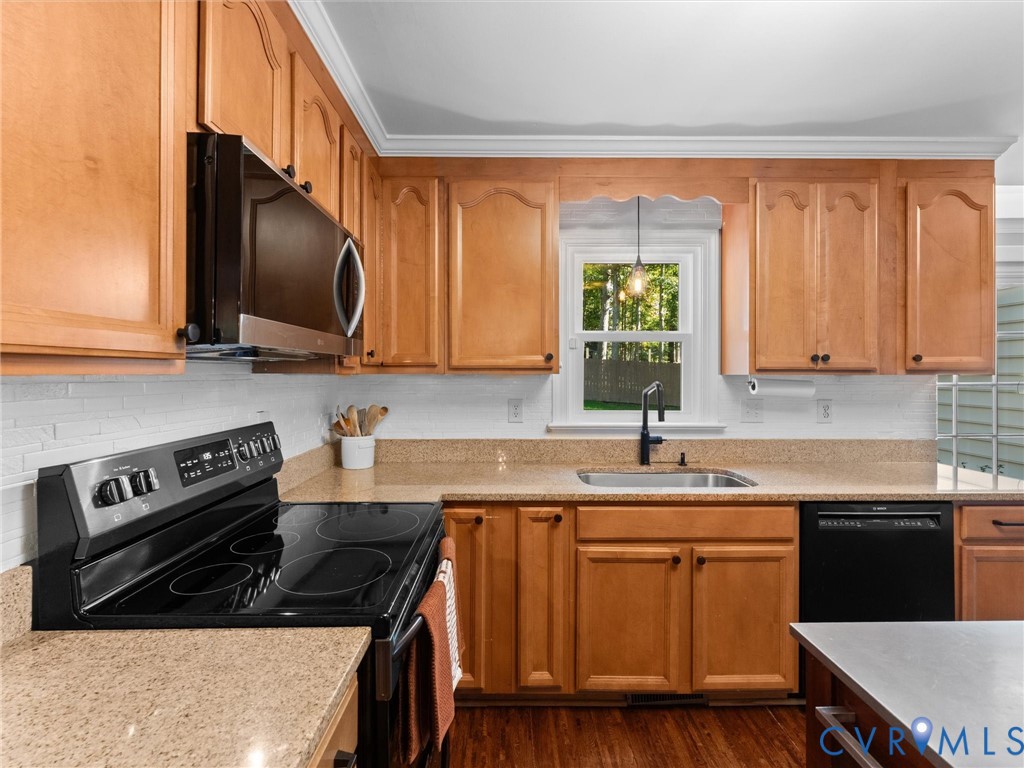 507 Glenpark Lane, Midlothian, VA 23114