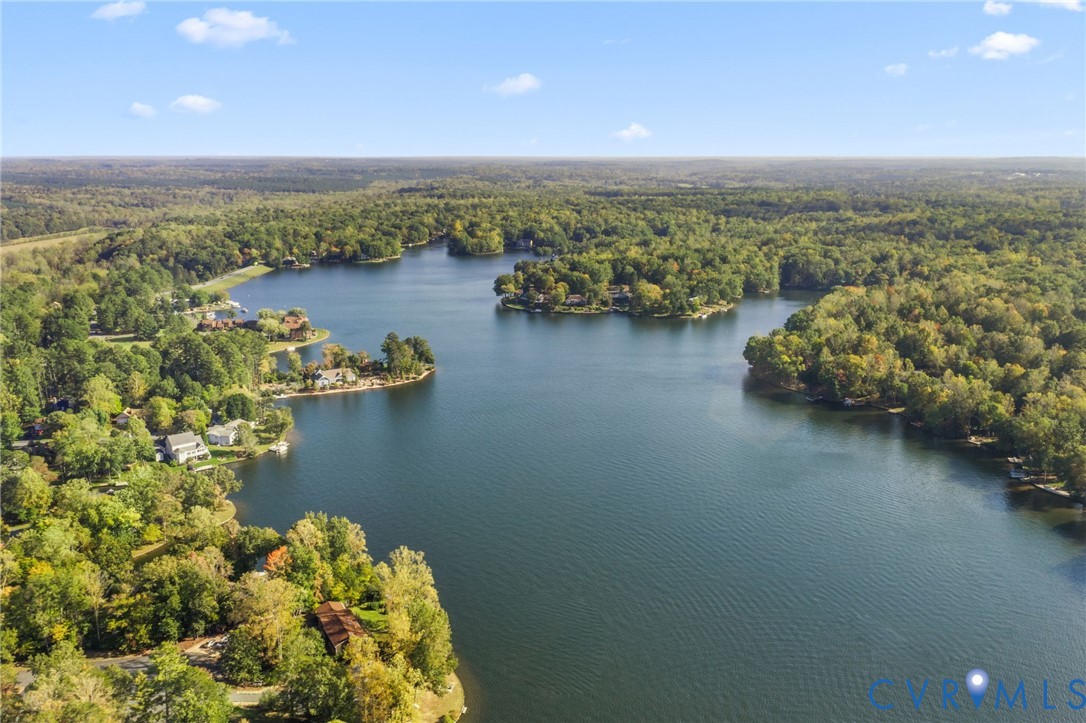 921 Jefferson Drive, Palmyra, VA 22963