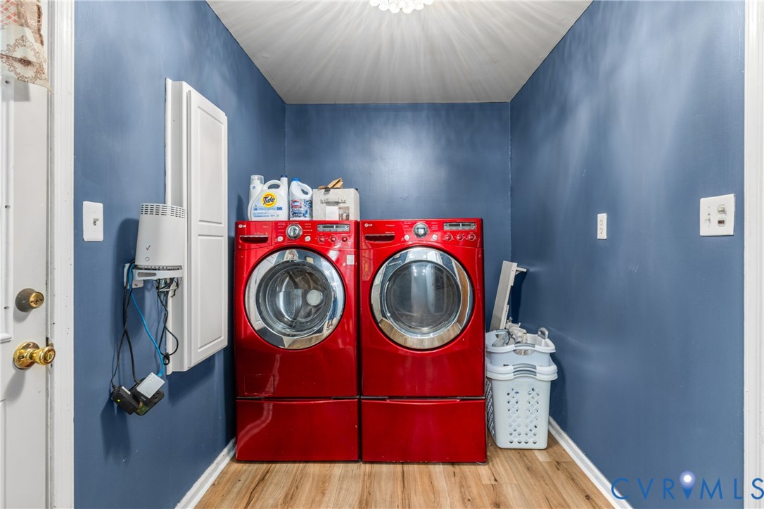 3904 Woodbridge Court, Chester, VA 23831