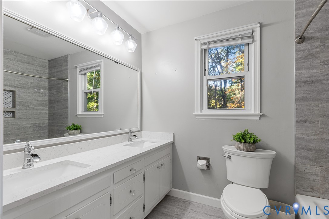3904 Woodbridge Court, Chester, VA 23831