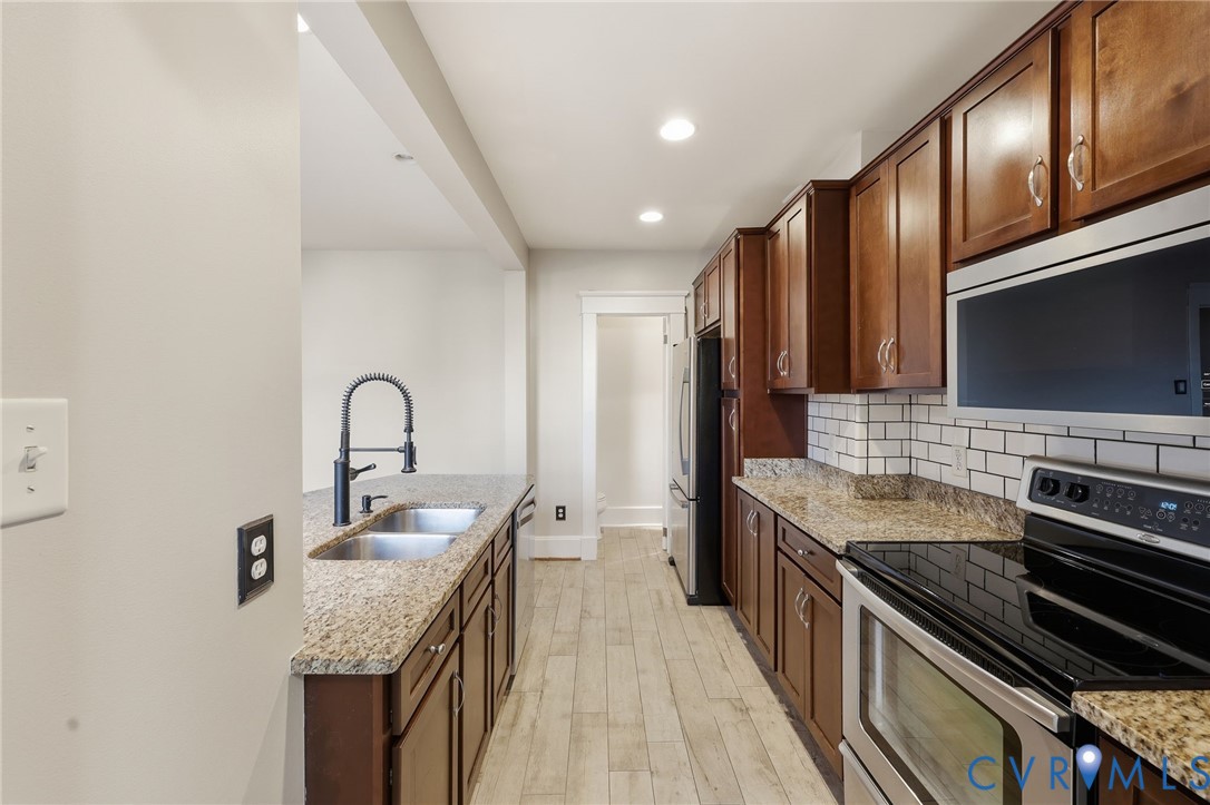 3338 Parkwood Avenue, Carytown, Richmond, VA 23221