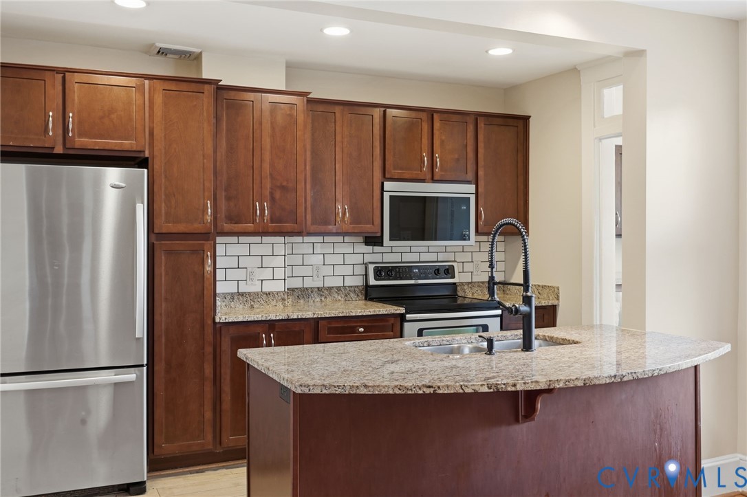 3338 Parkwood Avenue, Carytown, Richmond, VA 23221