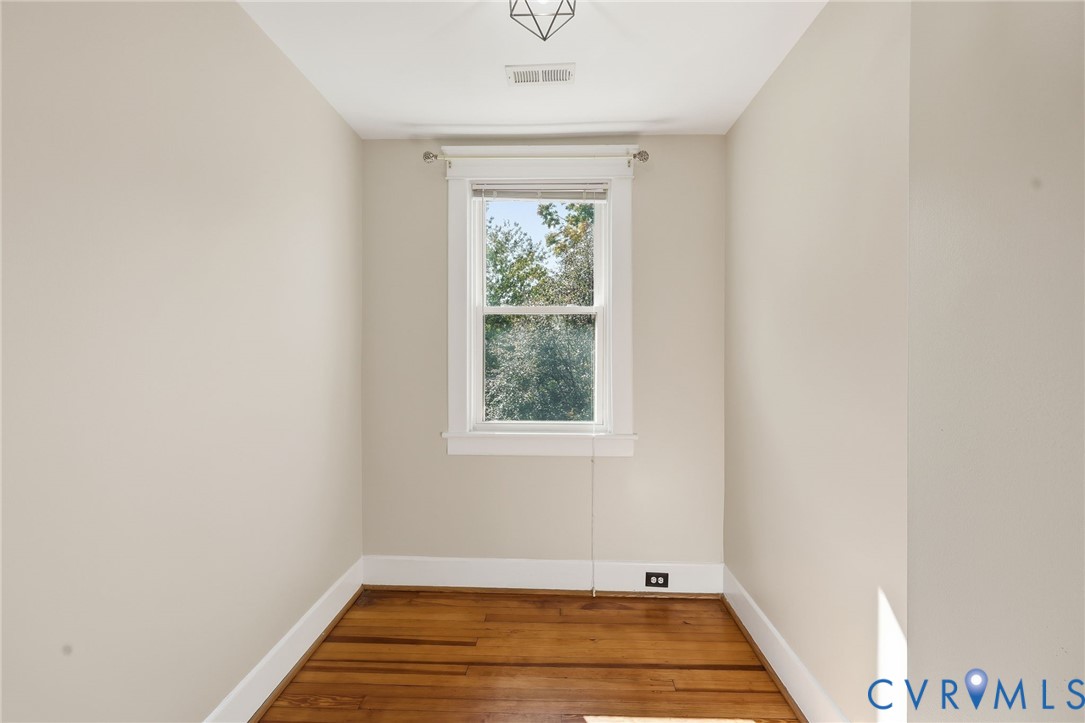 3338 Parkwood Avenue, Carytown, Richmond, VA 23221