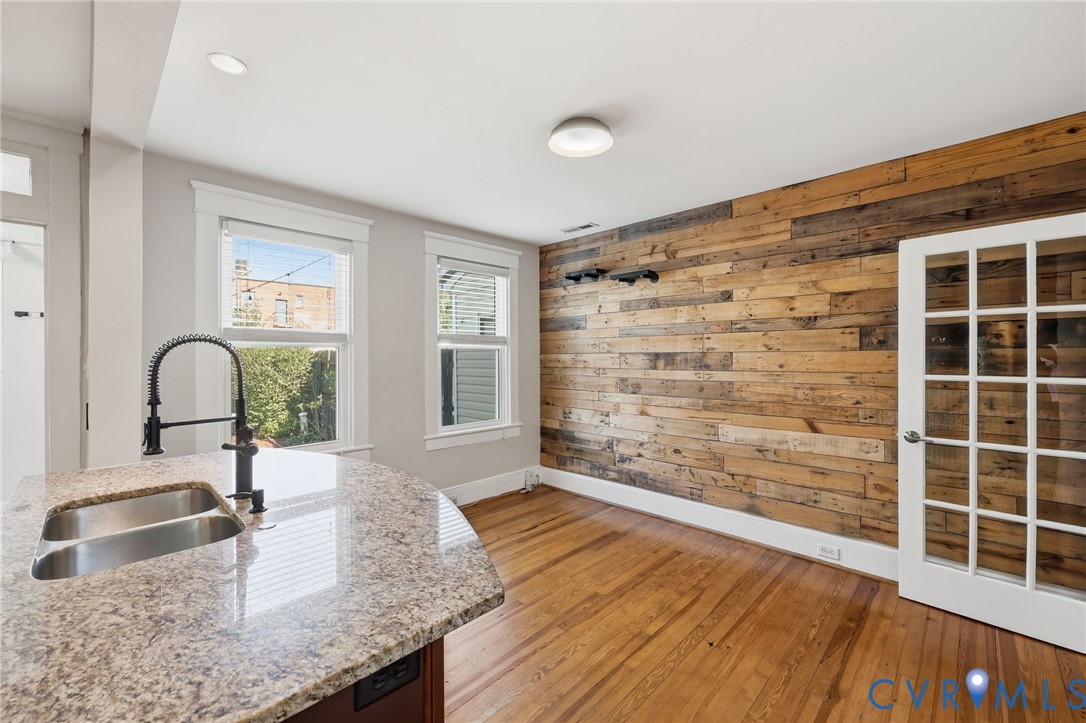 3338 Parkwood Avenue, Carytown, Richmond, VA 23221