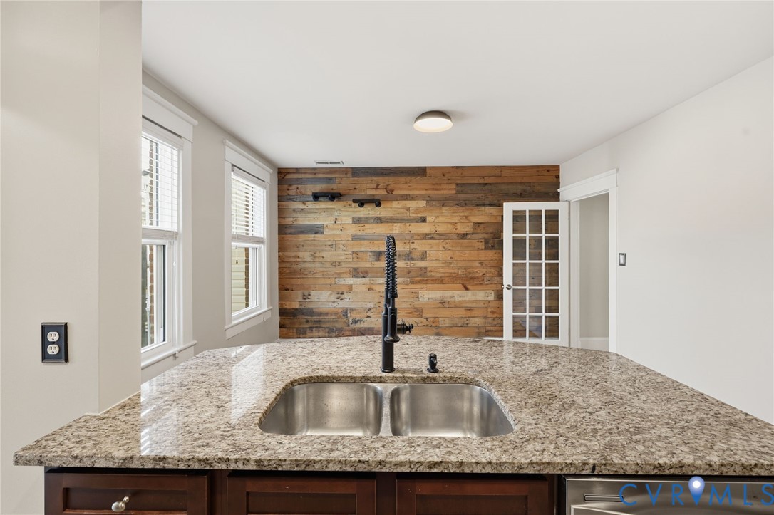 3338 Parkwood Avenue, Carytown, Richmond, VA 23221