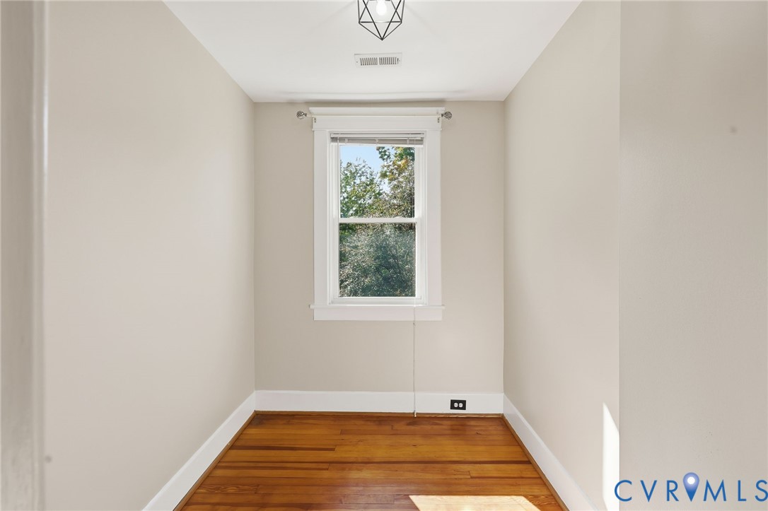 3338 Parkwood Avenue, Carytown, Richmond, VA 23221