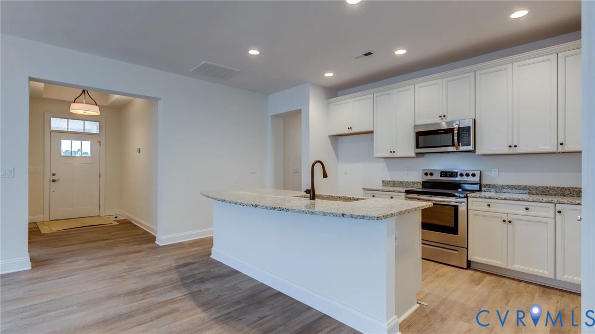 10021 Silver Silo Court, Glen Allen, VA 23059