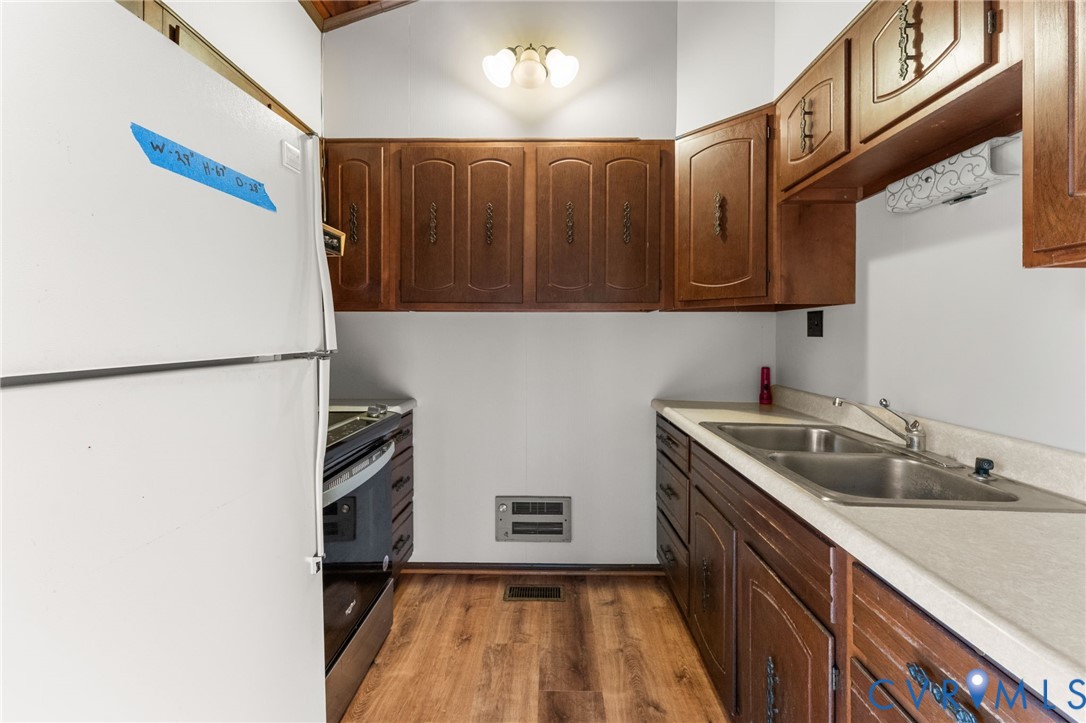 Additional view of Kitchen.