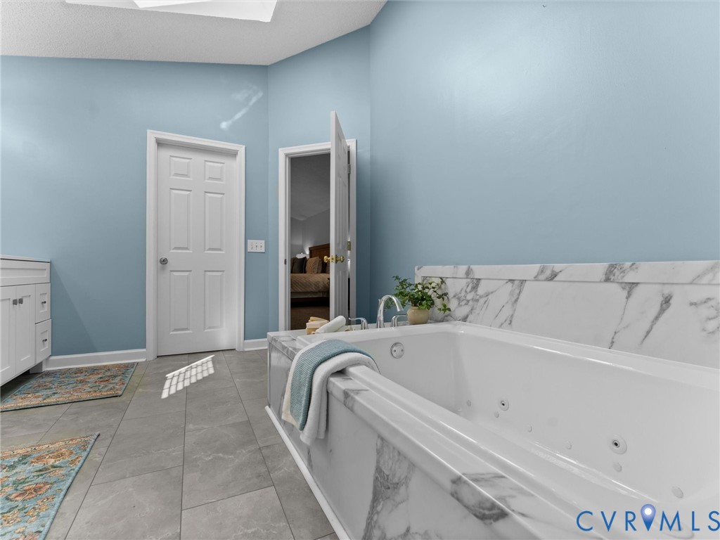 9391 Marlbourne Way, Mechanicsville, VA 23116