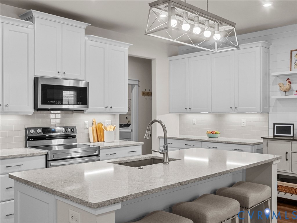 6932 Welara Run, Moseley, VA 23120