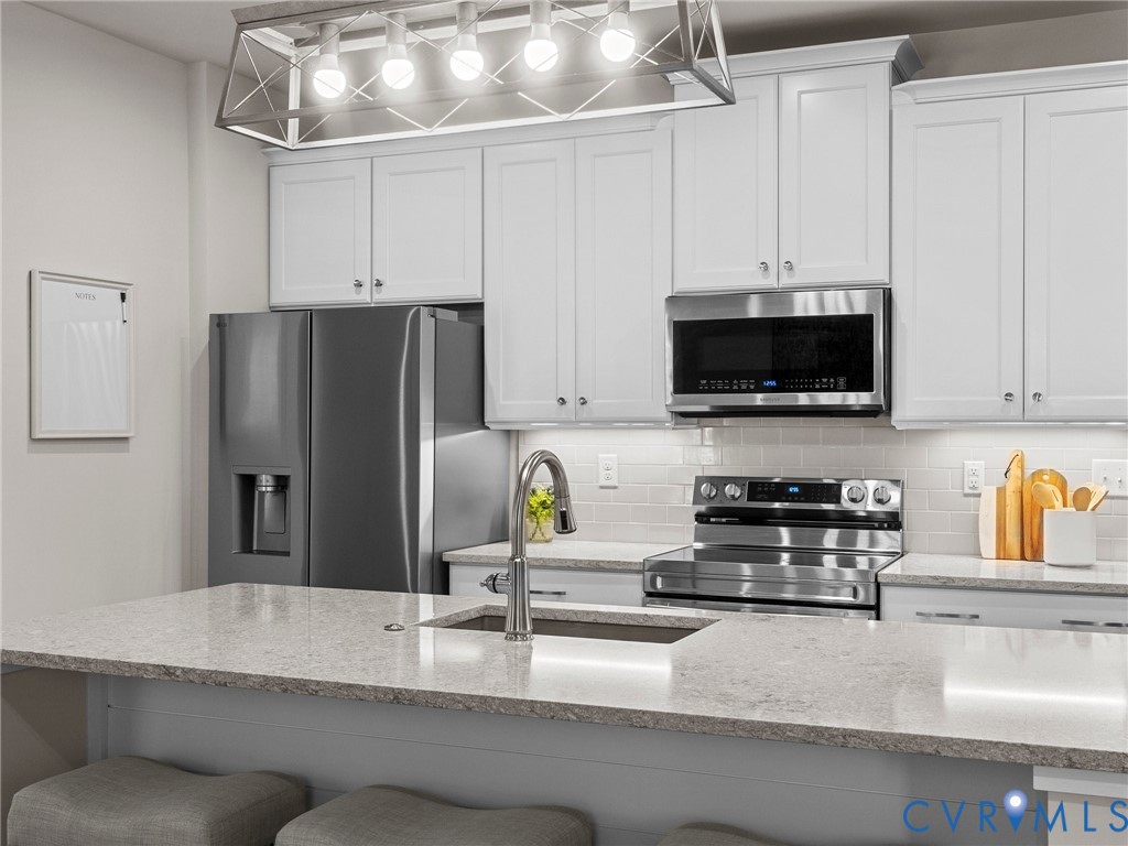 6932 Welara Run, Moseley, VA 23120