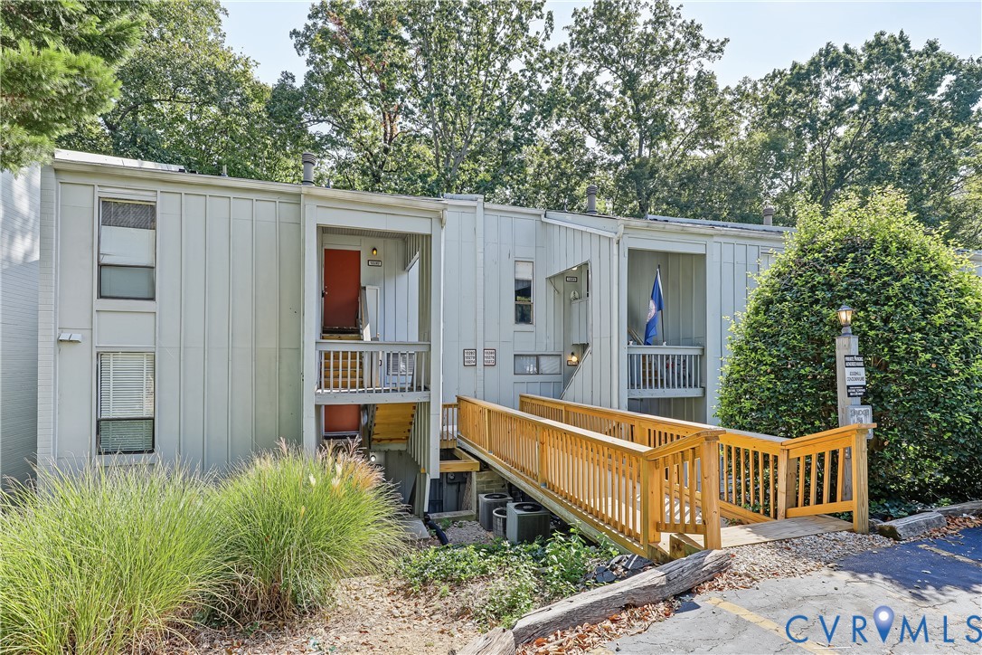 10272 Iron Mill Road, North Chesterfield, VA 23235