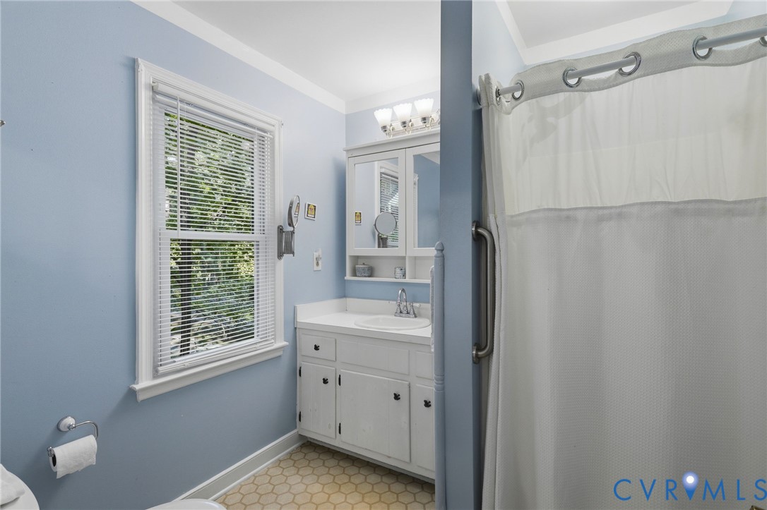 8339 Bayfield Drive, Bon Air, Chesterfield, VA 23235