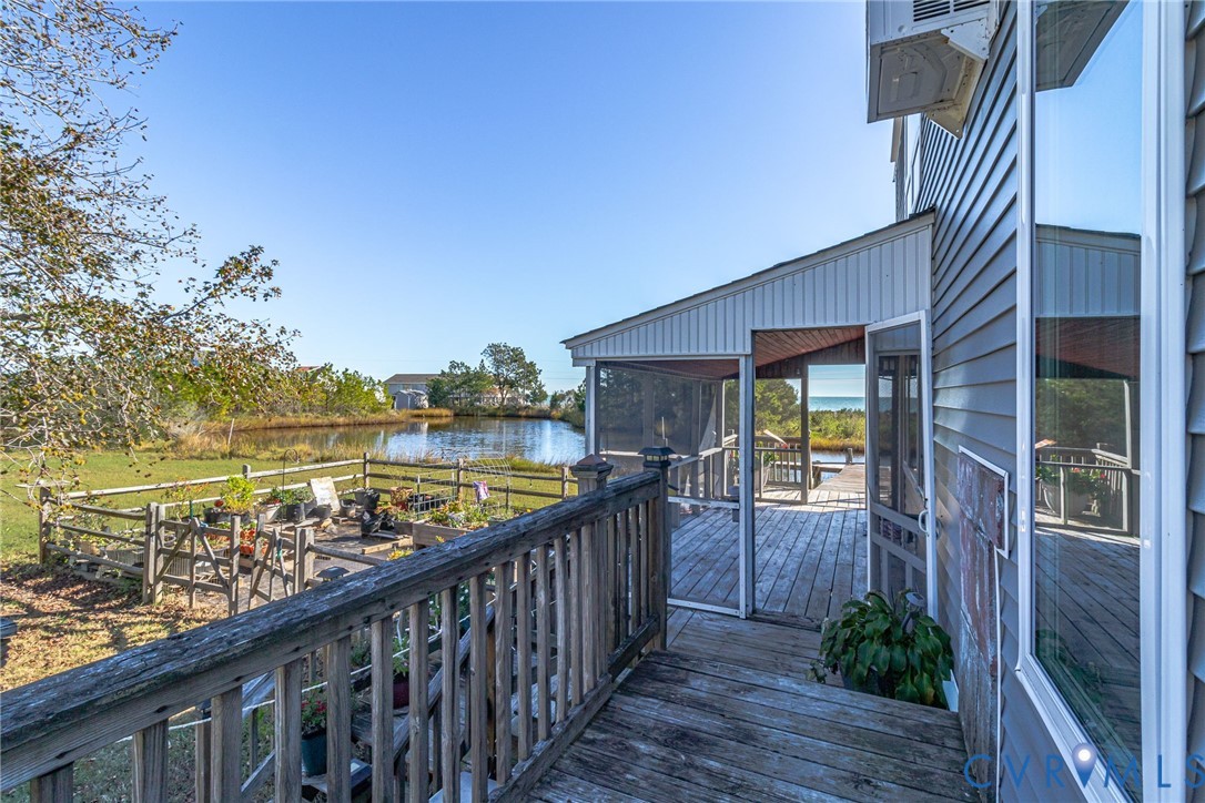 43 Fiddler Crab Lane, White Stone, VA 22578