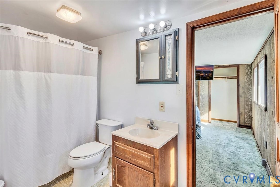 43 Fiddler Crab Lane, White Stone, VA 22578