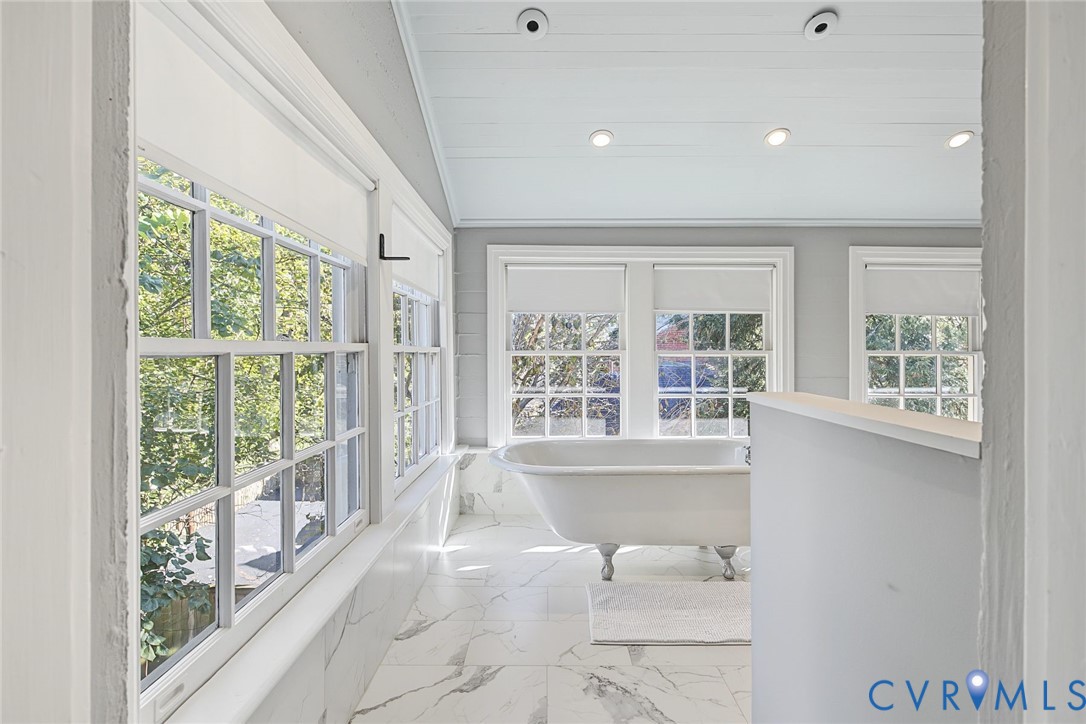 3215 Seminary Avenue, Richmond, VA 23227