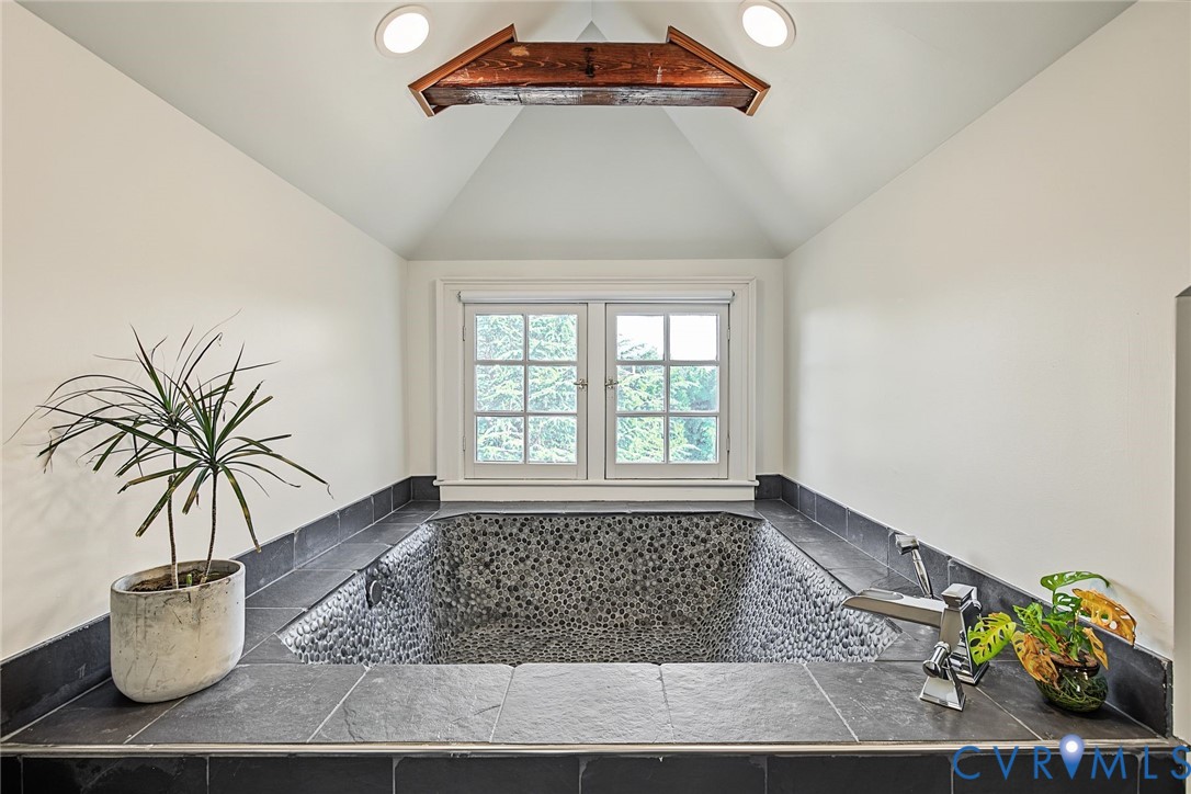 3215 Seminary Avenue, Richmond, VA 23227