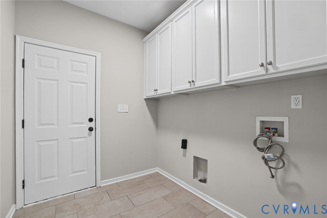 14641 Sailboat Circle, Midlothian, VA 23112