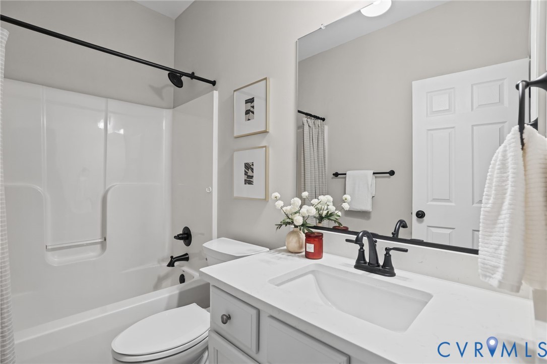 14641 Sailboat Circle, Midlothian, VA 23112