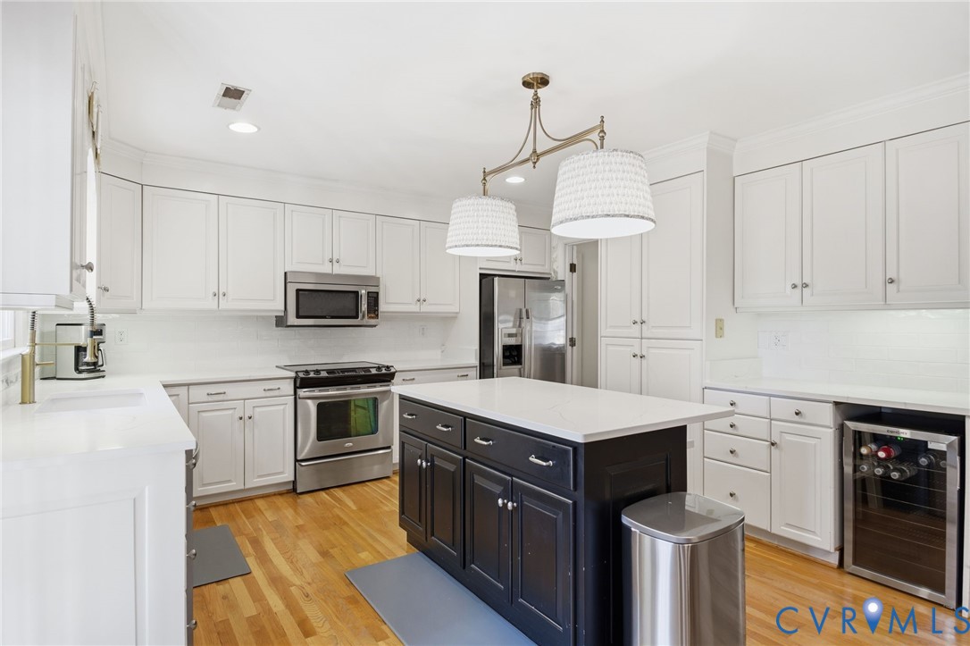 8302 University Place, Henrico, VA 23229