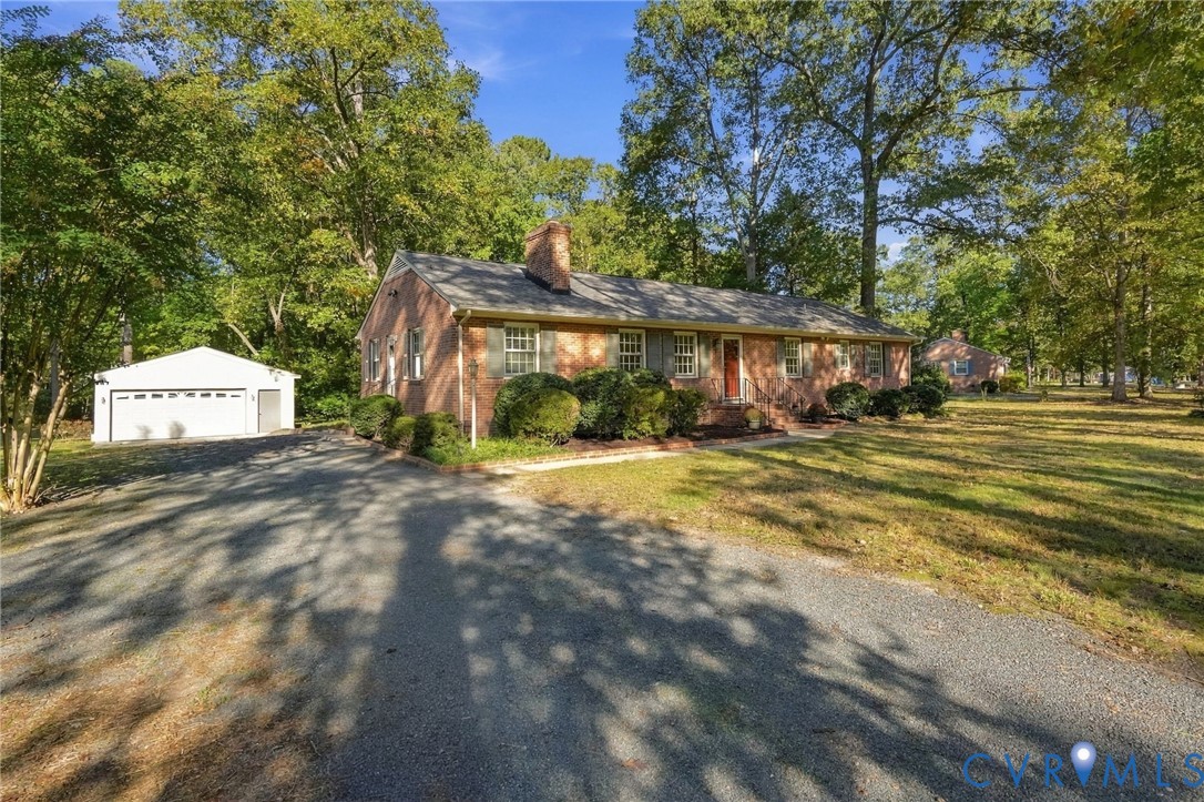 10995 Linderwood Drive, Forest Lake Hills, Mechanicsville, VA 23116