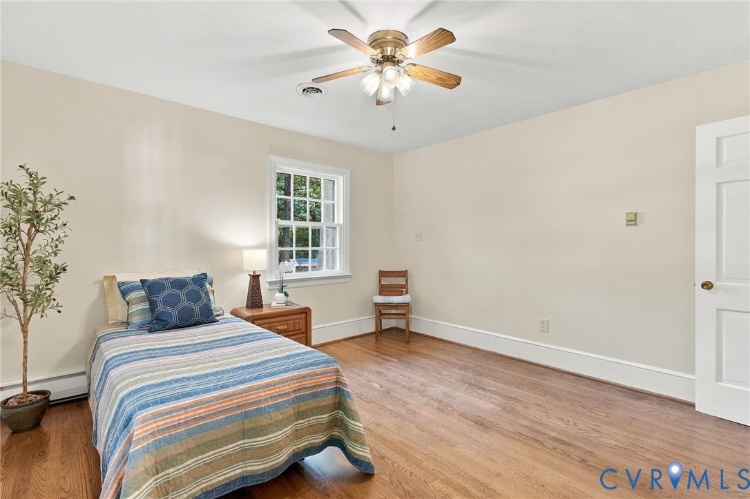 10995 Linderwood Drive, Forest Lake Hills, Mechanicsville, VA 23116
