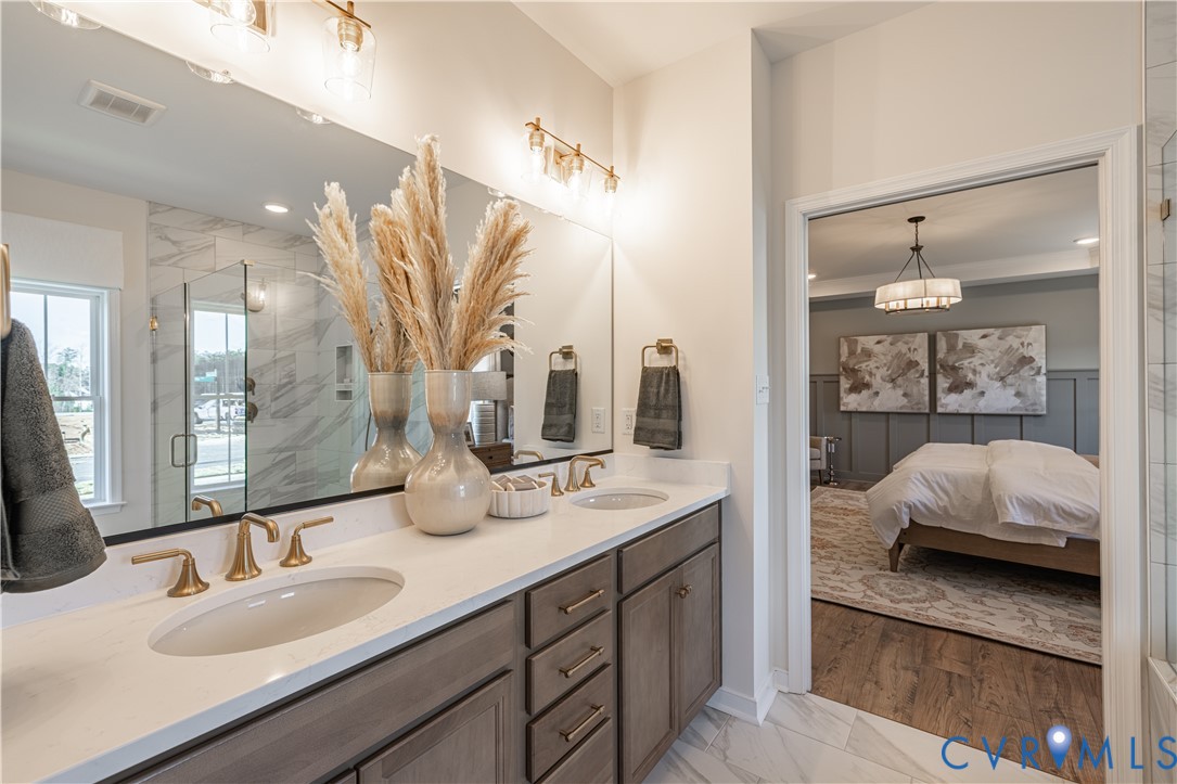 Photo from Boone Homes Gallery; photo of similar home, not home for sale; upgrades shown