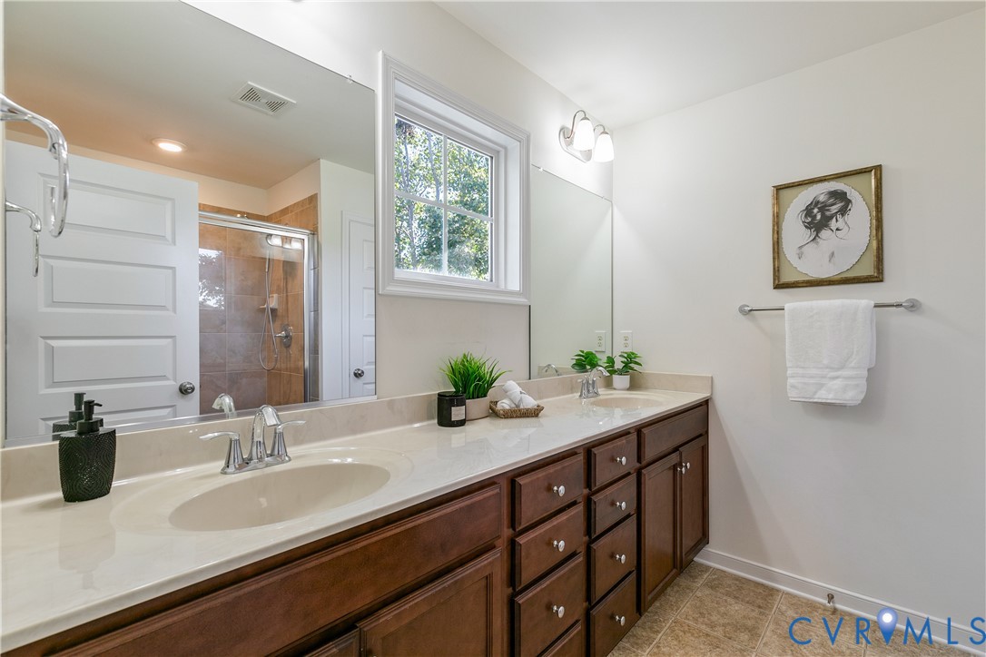 8084 Bisbrooke Court, Mechanicsville, VA 23116
