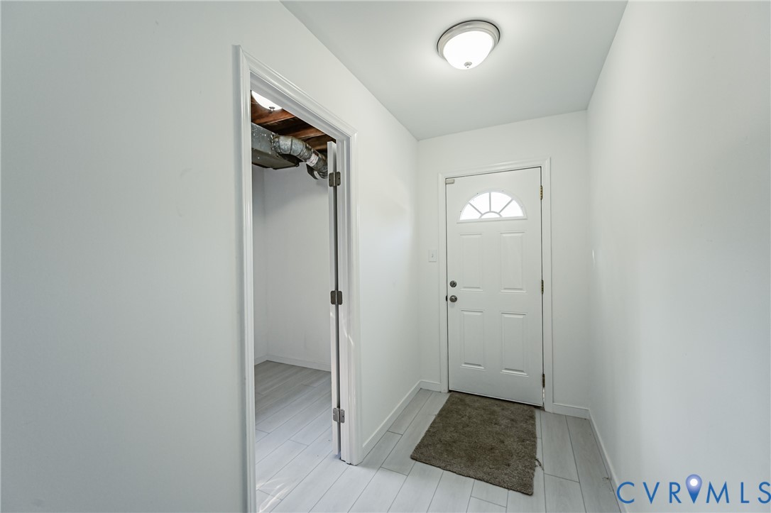 6101 Gatesgreen Drive, Chesterfield, VA 23832