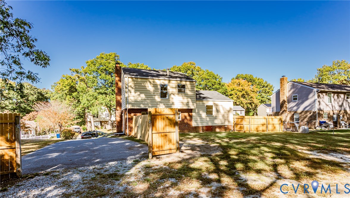 6101 Gatesgreen Drive, Chesterfield, VA 23832