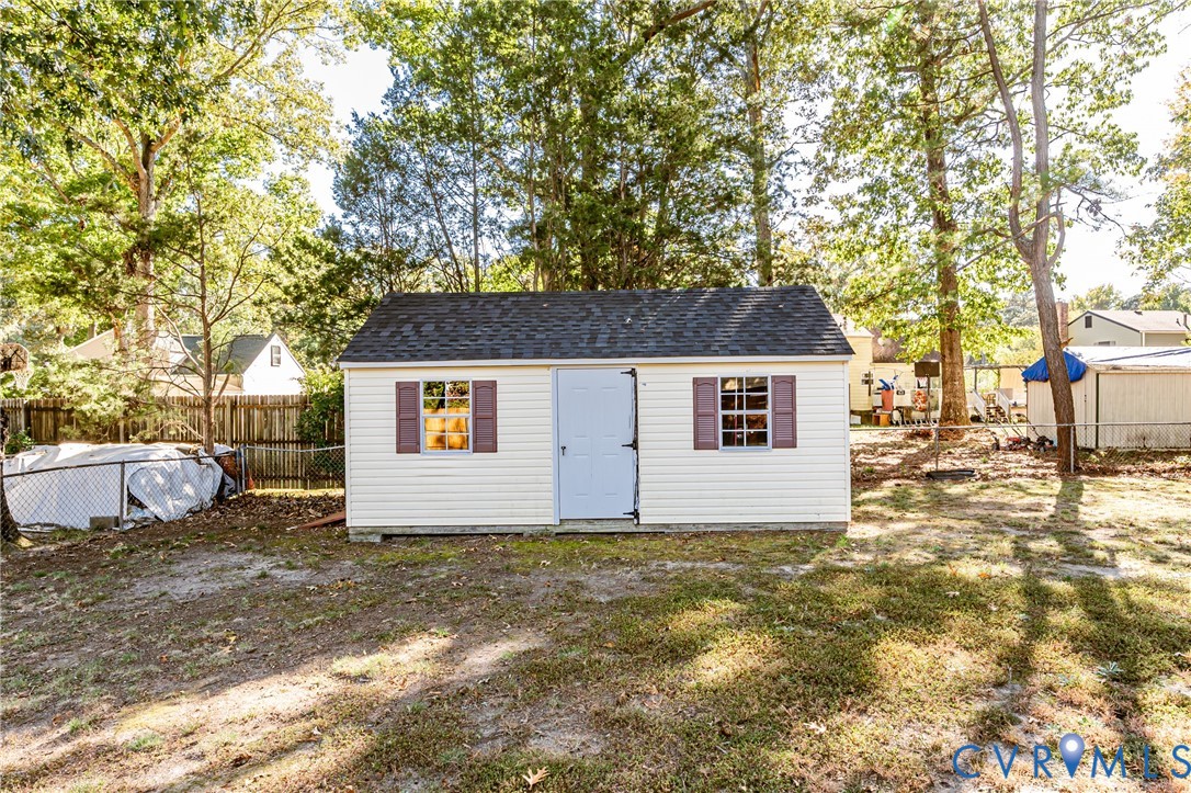 6101 Gatesgreen Drive, Chesterfield, VA 23832