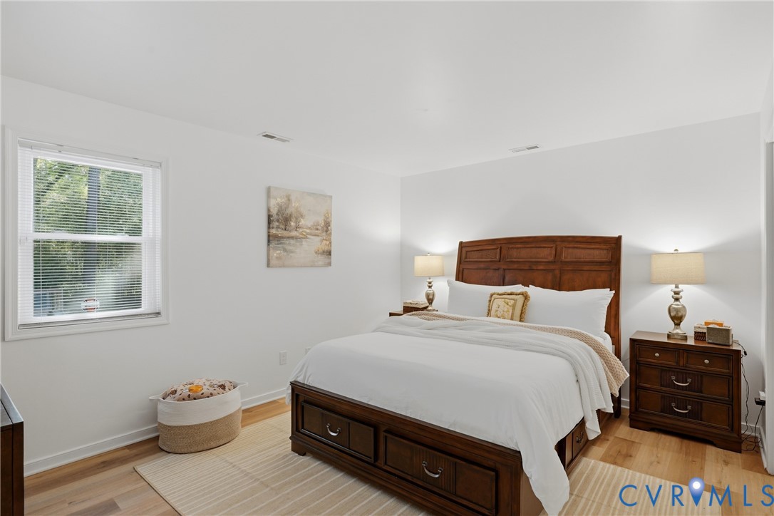 907 Green Ridge Drive, Richmond, VA 23225