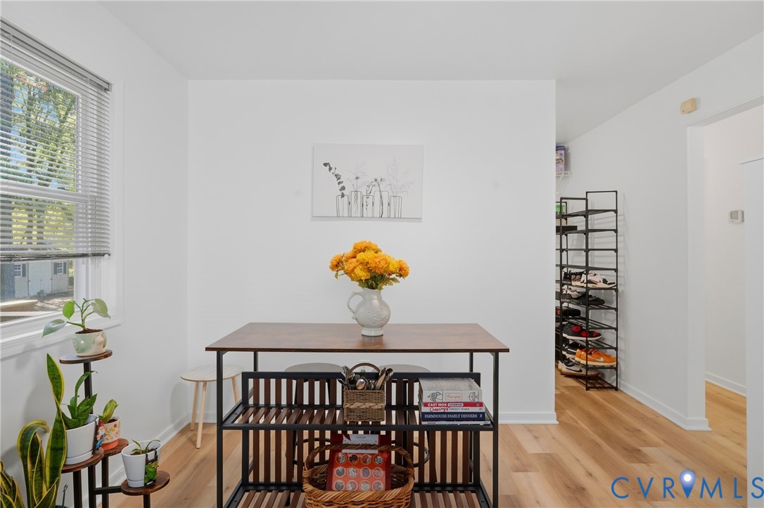 907 Green Ridge Drive, Richmond, VA 23225