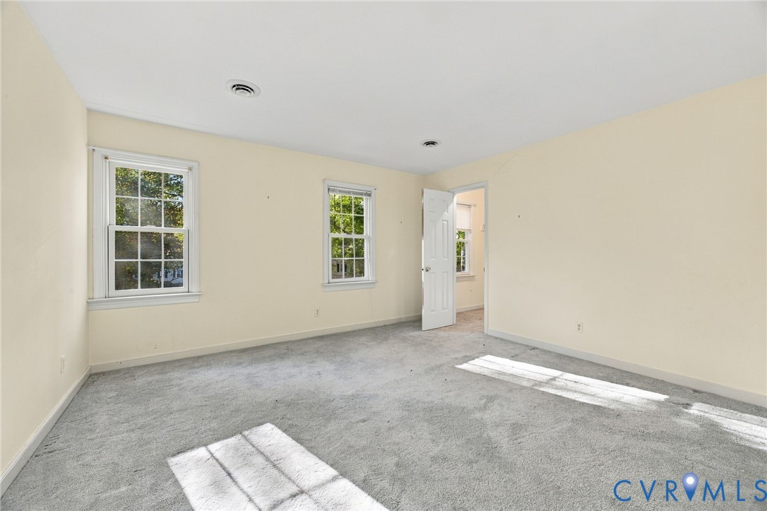 1335 Turnmill Drive, North Chesterfield, VA 23235