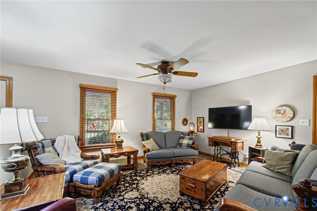 4165 Drew Ridge Drive, Louisa, VA 23093 4165 Drew Ridge Drive, Louisa, VA 23093