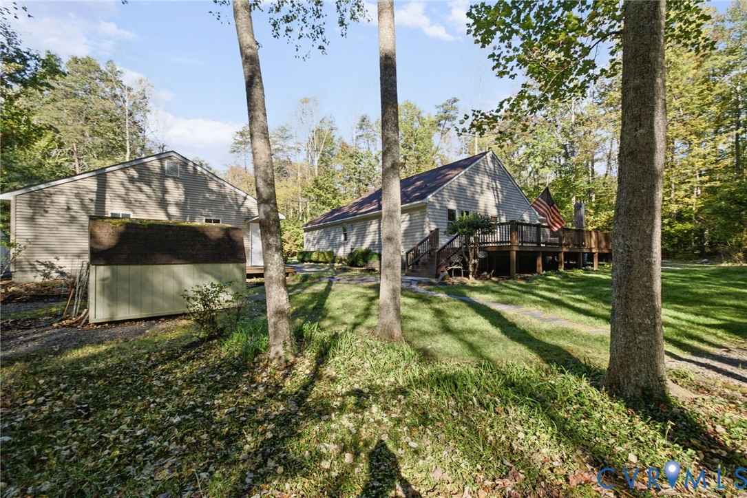 4165 Drew Ridge Drive, Louisa, VA 23093