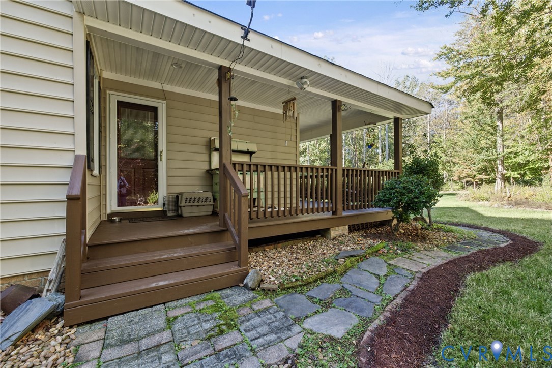 4165 Drew Ridge Drive, Louisa, VA 23093