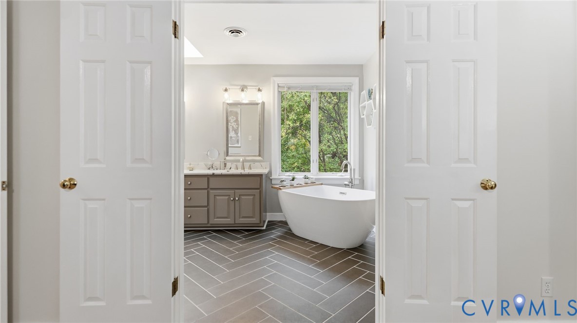 2040 Normandstone Drive, Roxshire, Midlothian, VA 23113