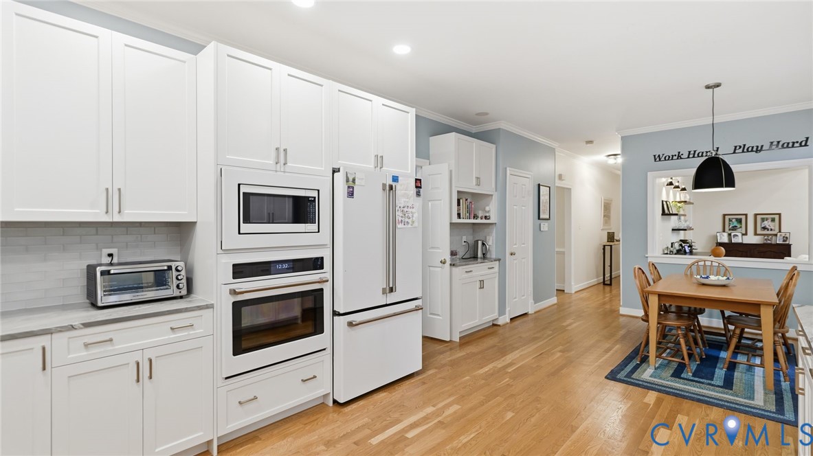 2040 Normandstone Drive, Roxshire, Midlothian, VA 23113