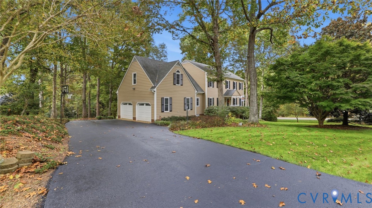 2040 Normandstone Drive, Roxshire, Midlothian, VA 23113