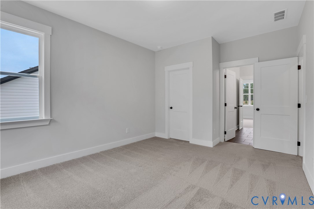 This home is TO BE BUILT. The photo represents the plan, not the actual home. Design selections may vary.